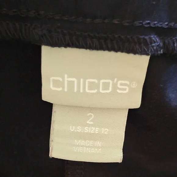 Chico's Faux Leather Front Panel Pants -  Pull On - Picture 4 of 9